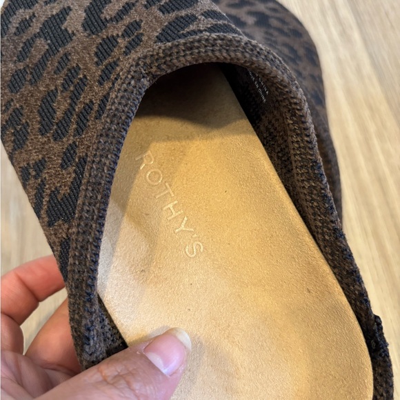 Sold - Picture 5 of 7